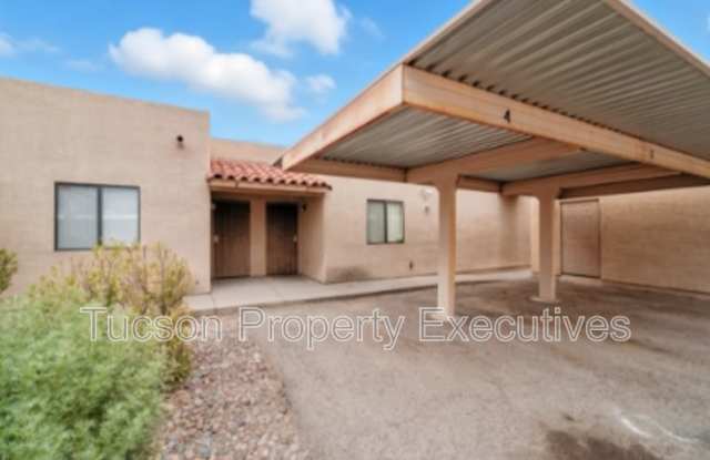 2447 N. Fair Oaks Avenue - 3