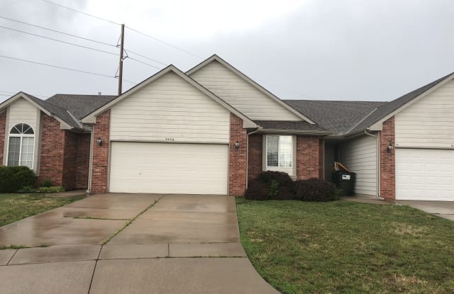 2602 N Hillcrest Cir - 2602 East Hillcrest Street, Wichita, KS 67220