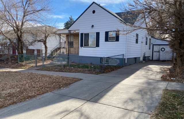 2 Bed / 2 Bath Home - Close to UNC