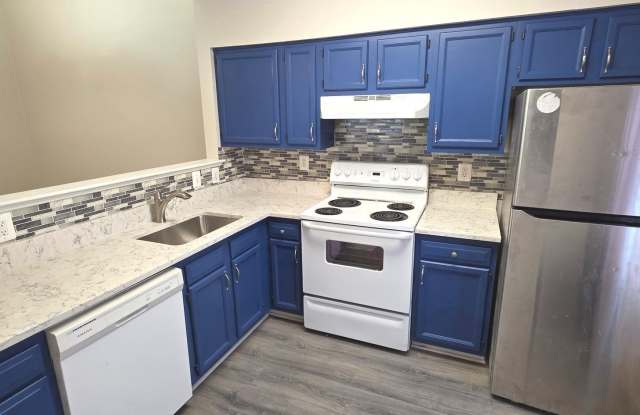 9381 SCARLET OAK Drive