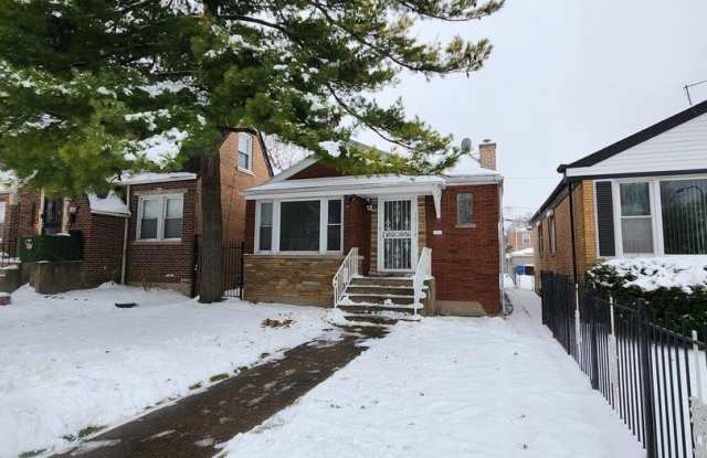 Photo of 10104 S Prairie Avenue