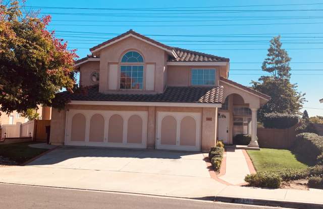 Spacious 4BD/2.5BA Home in Chula Vista - $4,495/mo!!