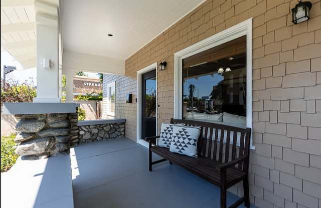 125 East Alvarado Street