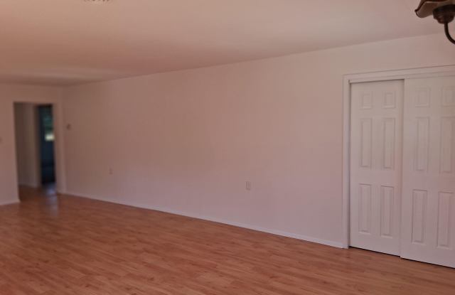 9 Harrington Drive S