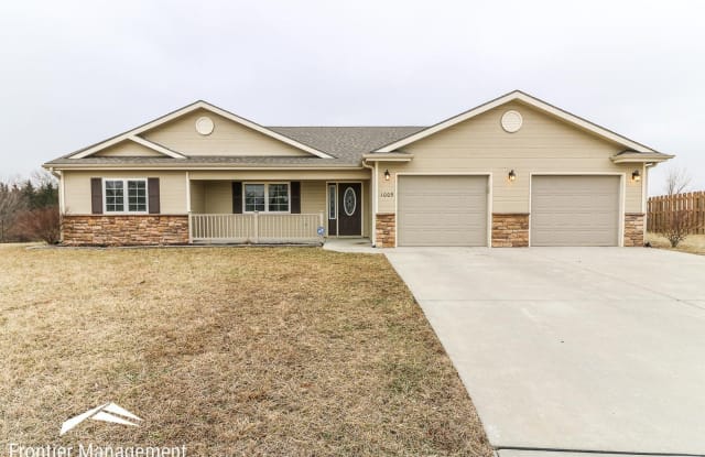 1005 Conley Circle - 1005 Conley Circle, Manhattan, KS 66502