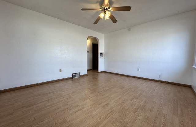 1908 Barton Boulevard