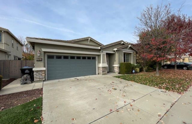 8722 Winterfest Way - 8722 Winterfest Way, Elk Grove, CA 95624