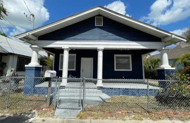 1016 E 15th Avenue - 1016 East 15th Avenue, Tampa, FL 33605