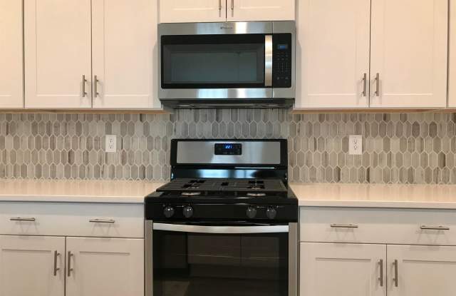 4003 Passenger Place