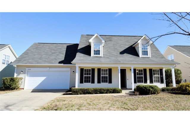 1244 Chimney Swift Drive - 1244 Chimney Swift Drive, Cumberland County, NC 28306