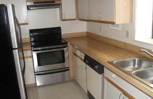 2090 N Atlantic Avenue unit: 505