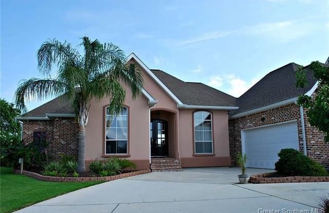 1505 Cuttysark Cove - 1505 Cuttysark Cove, Eden Isle, LA 70458