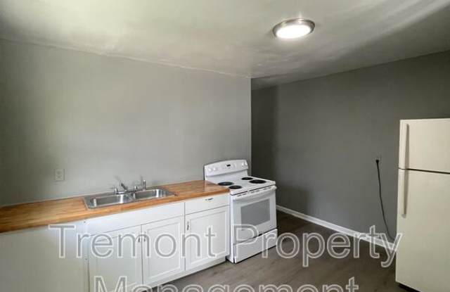 1912 Walker Avenue - B (Left)