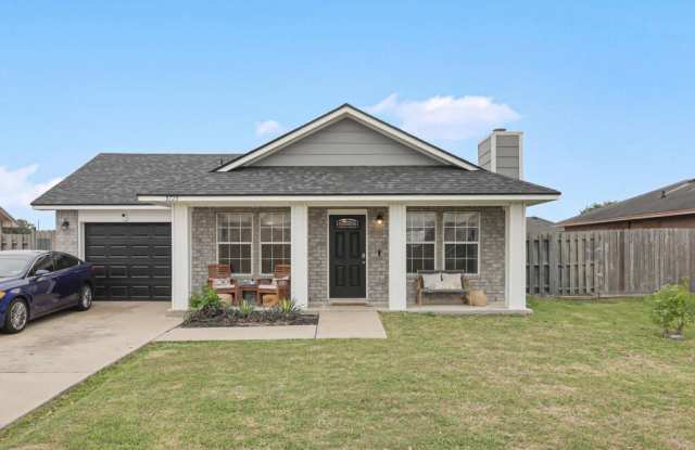 5725 Ventura Lane