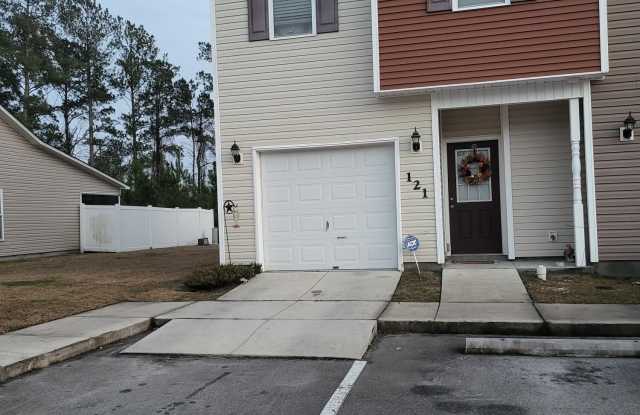 Photo of 121 Waterstone Lane