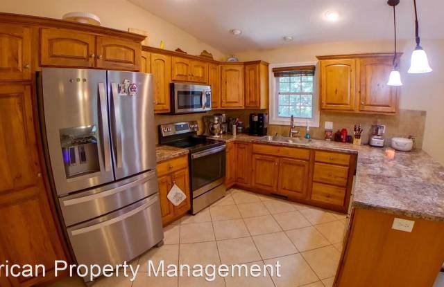 1048 Highland Ridge Dr