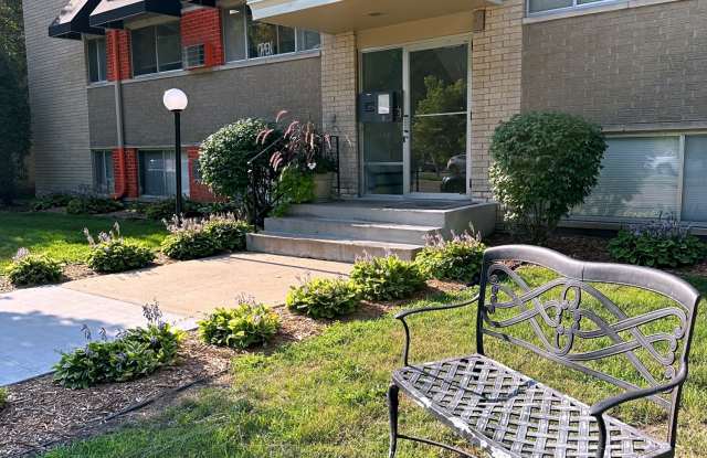 Davern Park Apartments