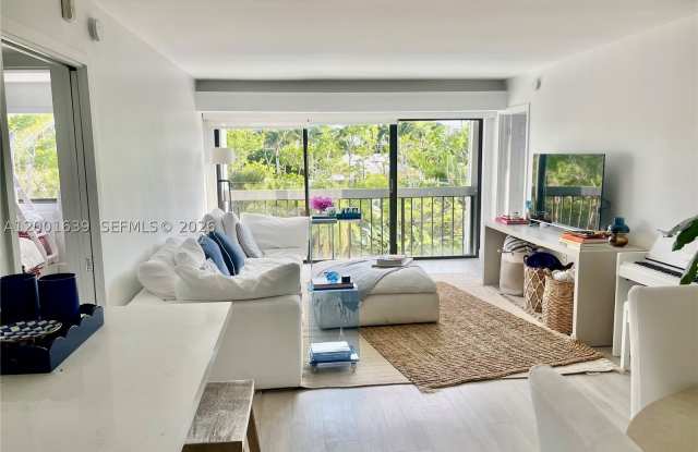 255 Galen Dr