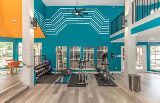 Villas at Shadow Oaks