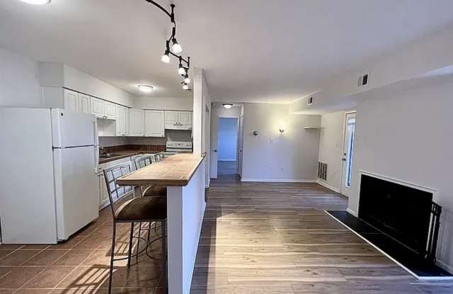 3514 Timberline Trail