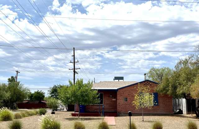 1746 E Copper Street