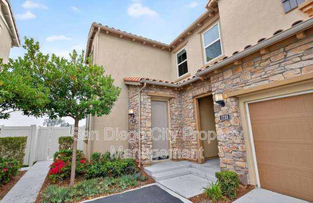 1735 Artemisia Ct