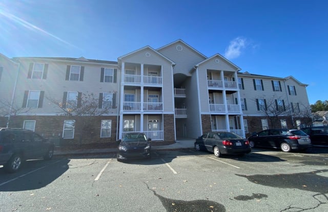 3031 Winston Dr. #201 - 3031 Winston Drive, Burlington, NC 27215