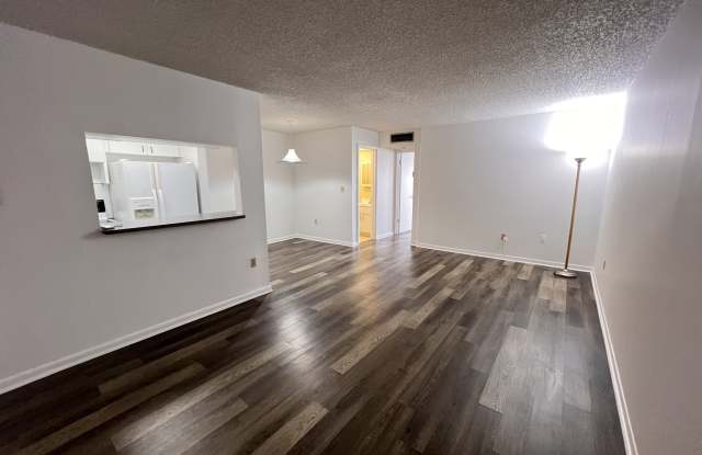 1855 West 60th St unit 430 - 1