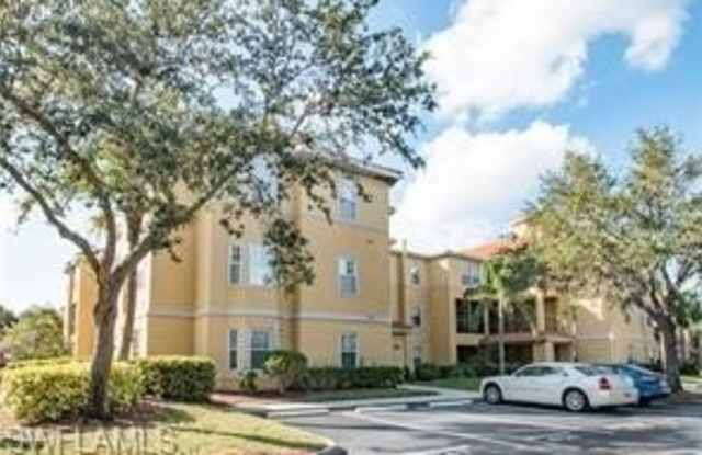 Photo of 23500 Walden Center