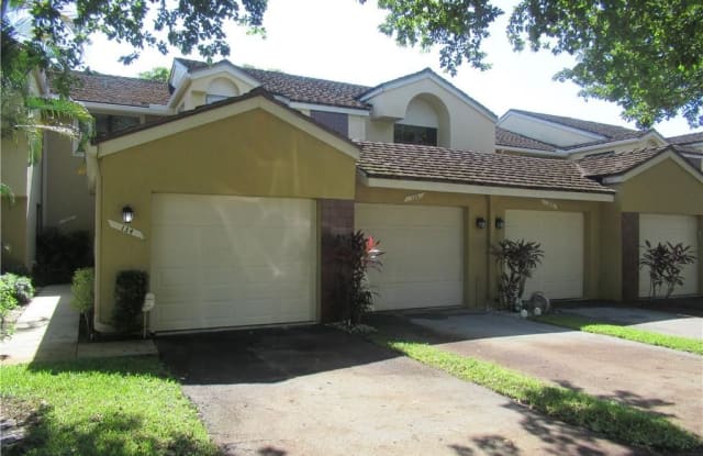 134 NW 98th Ter - 134 Northwest 98th Terrace, Plantation, FL 33324