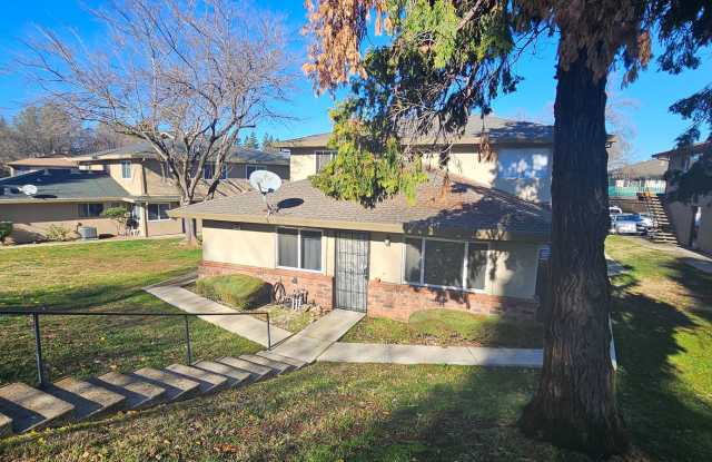 Welcome to your new home at 11491 Garnet Way #1 in beautiful North Auburn, California!