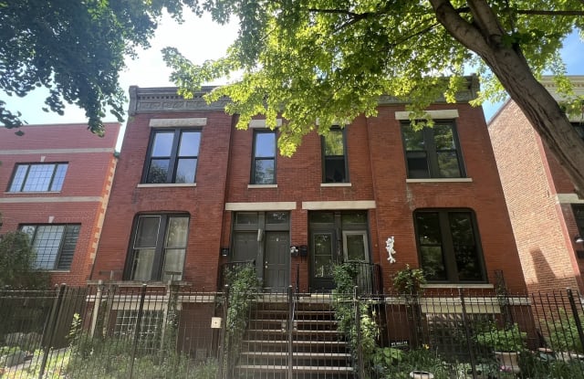 534 N Leavitt Street - 534 North Leavitt Street, Chicago, IL 60612