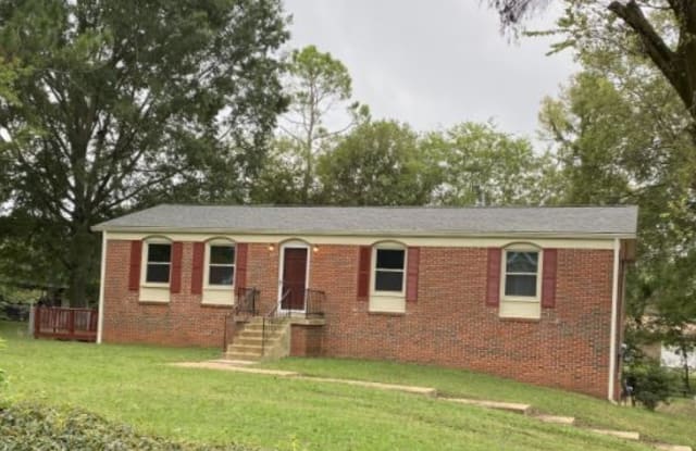 203 Hampton Rd - 203 Hampton Road, Columbia, TN 38401