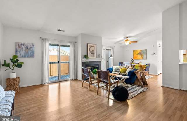 1119 Castle Harbor Way