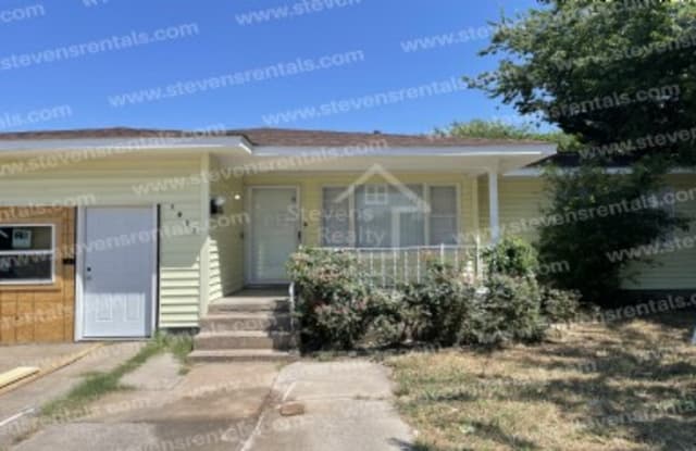 1911 NW Smith Ave - 1911 Northwest Smith Avenue, Lawton, OK 73507