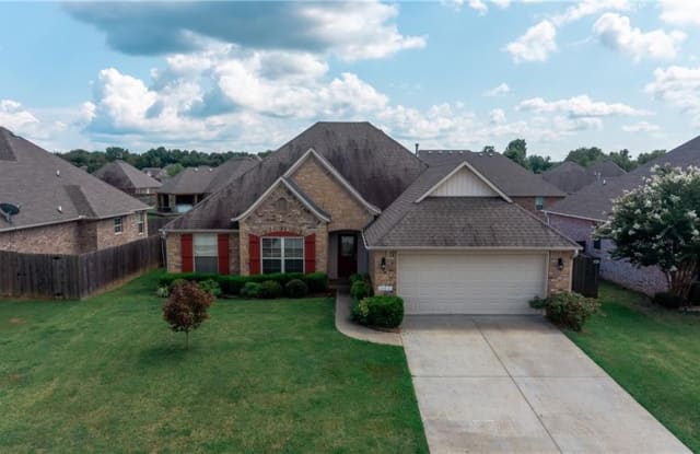 3497  W Earnhardt - 3497 West Earnhardt Drive, Fayetteville, AR 72704