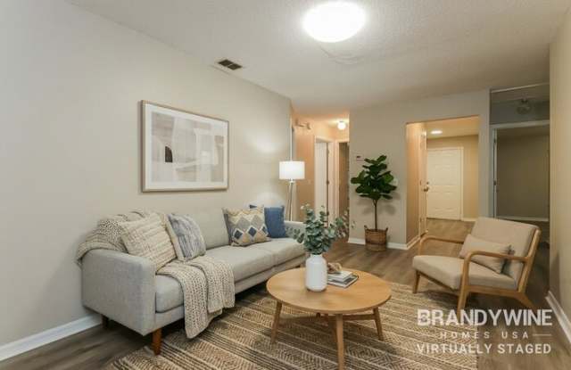 1603 1st Street Southeast