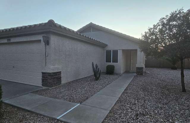 22558 W HADLEY Street