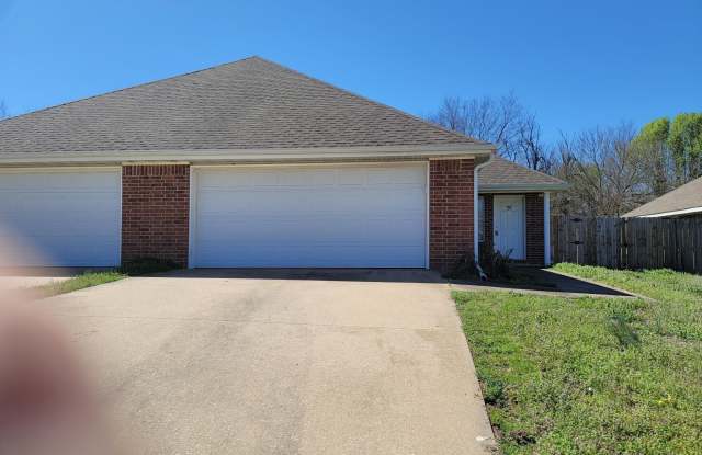 97 Dakota Trail