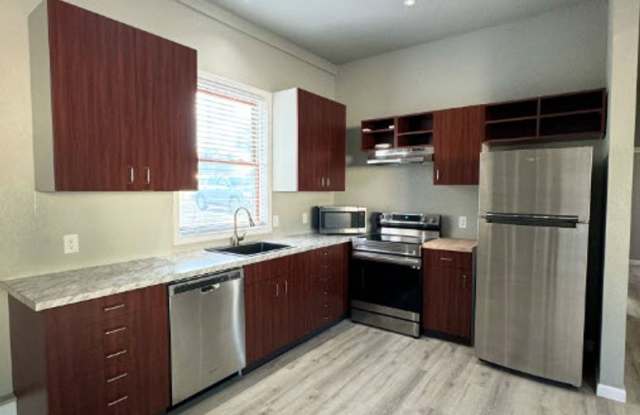 Photo of Move In Ready!! NEWLY RENOVATED 3 BED 2 BATH HOME