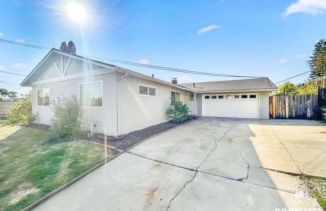 Photo of Beautiful 3BD/2BA with Updated Kitchen, 2-Car Detached Garage and A/C in Clairemont!
