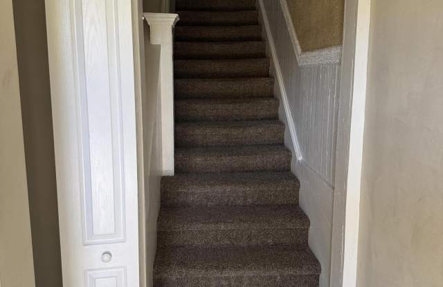 1604 CHERRY Street unit: 4