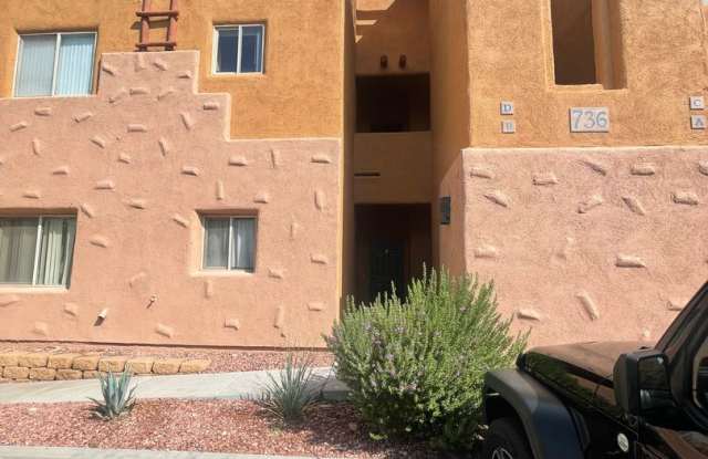 Enchantment Upper-Level Condo 2-bedroom 2-bathroom. Available 4/15/25