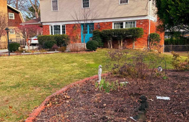 8647 BRADDOCK AVENUE