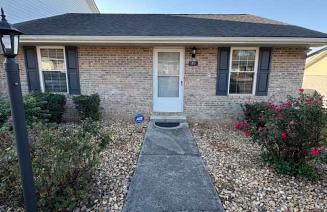 Photo of 1801 Brookline Ct