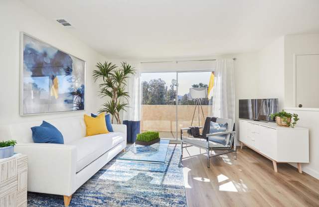 Sand Canyon Villas And Townhomes