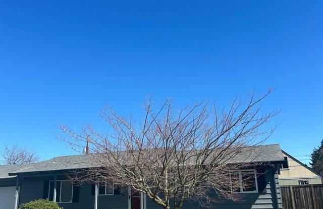 3 BD Ranch Style Home with Garage & Large Lot