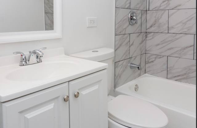 4202 West Washington Blvd.