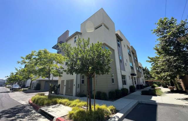 Photo of 4 BEDROOM HOME FOR LEASING IN RANCHO CUCAMONGA