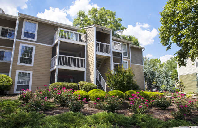 Lake House at Martin's Landing